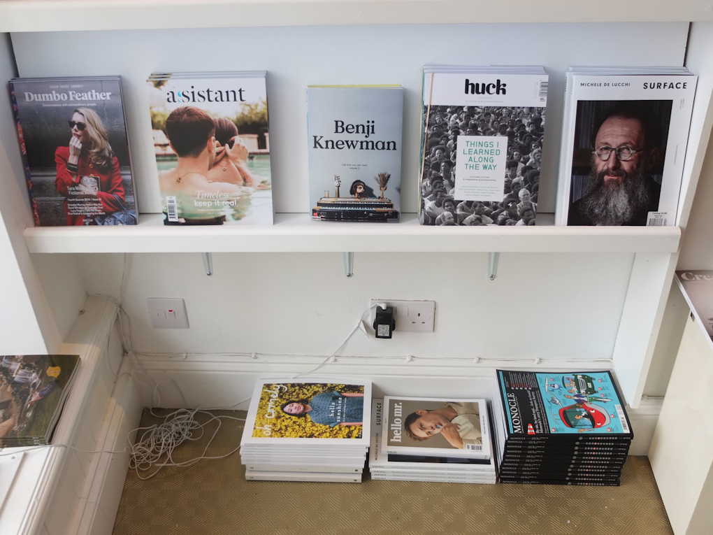 Magazine Brighton shelves in Brighton